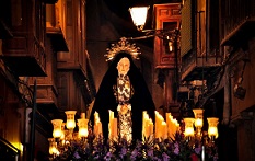 Una de las procesiones en Toledo