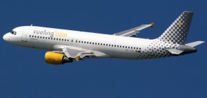 Vueling empezará a operar de forma regular en Zaragoza en el mes de agosto