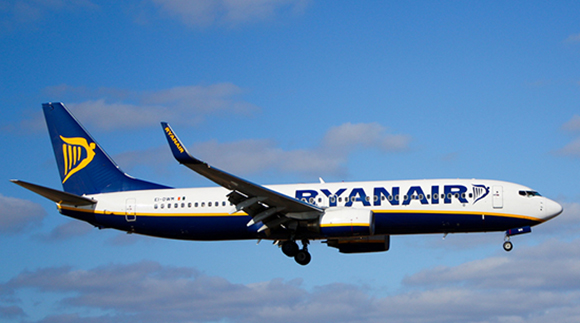 Ryanair ampliará sus vuelos desde Alicante y desde Reus