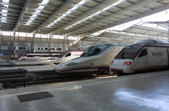 La demanda de billetes para los trenes AVE Valencia Sevilla no ha dejado de aumentar desde su puesta en servicio hace cinco años